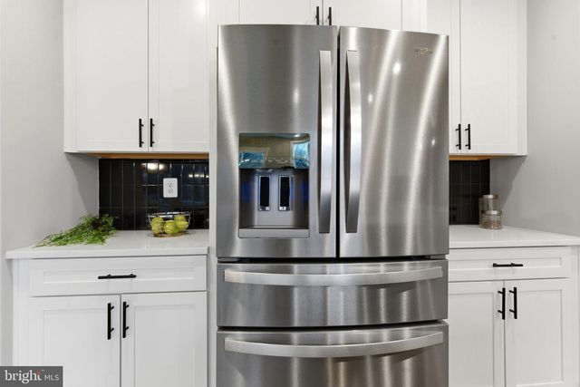 2034 WILLIAM AVE, Essex, MD 21221