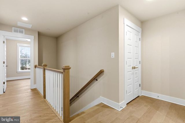 2034 WILLIAM AVE, Essex, MD 21221