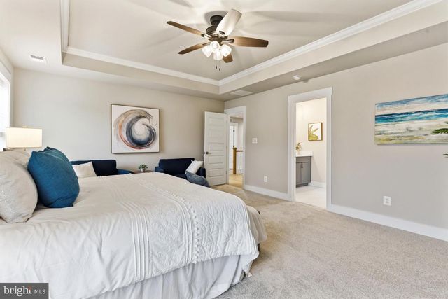 2034 WILLIAM AVE, Essex, MD 21221