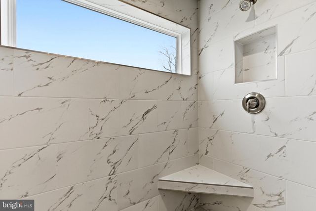 2034 WILLIAM AVE, Essex, MD 21221