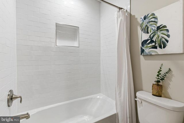 2034 WILLIAM AVE, Essex, MD 21221