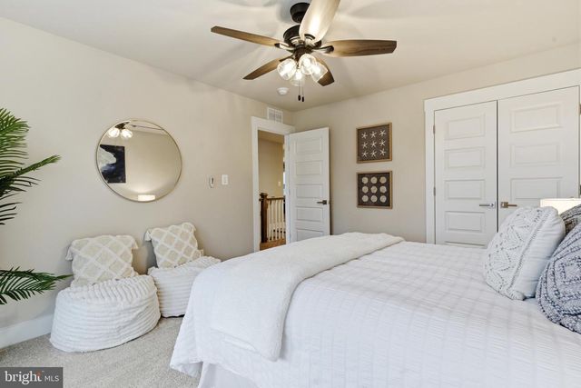 2034 WILLIAM AVE, Essex, MD 21221