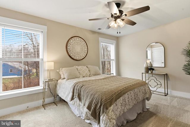 2034 WILLIAM AVE, Essex, MD 21221