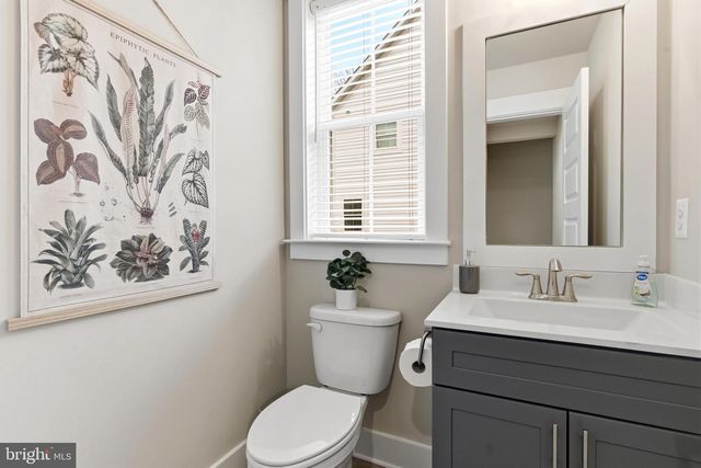 2034 WILLIAM AVE, Essex, MD 21221