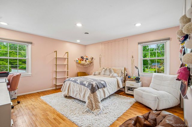 30 Yale Drive, New City, NY 10956