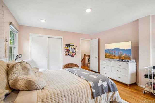 30 Yale Drive, New City, NY 10956