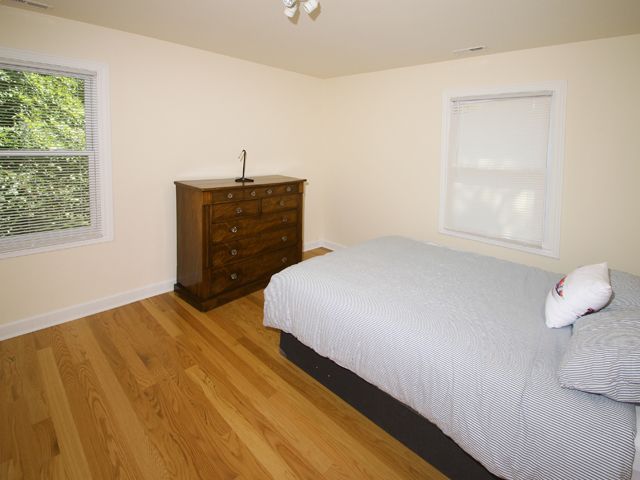 2711 Valley Forge Road, Lisle, IL 60532