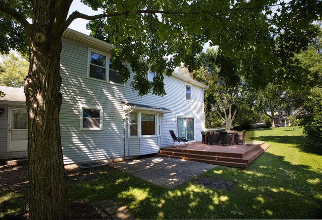 2711 Valley Forge Road, Lisle, IL 60532