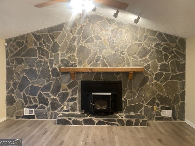 225 Farmbrook Parkway, Stockbridge, GA 30281