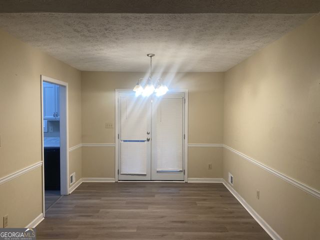 225 Farmbrook Parkway, Stockbridge, GA 30281