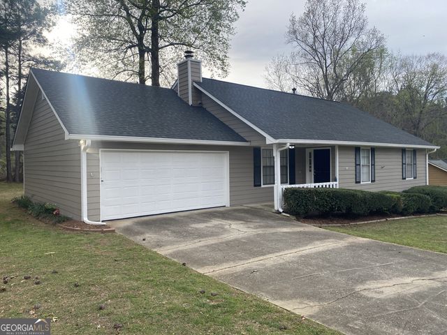 225 Farmbrook Parkway, Stockbridge, GA 30281