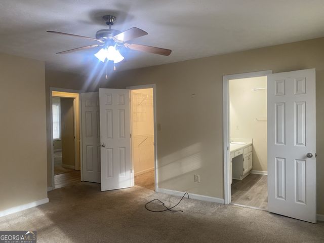 225 Farmbrook Parkway, Stockbridge, GA 30281