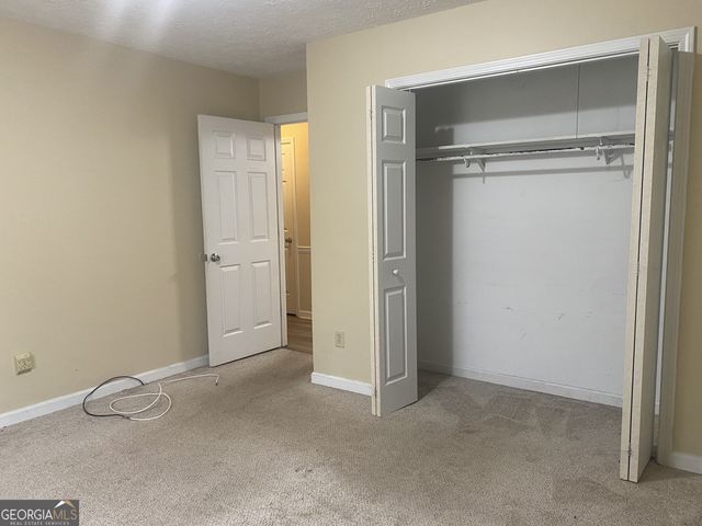 225 Farmbrook Parkway, Stockbridge, GA 30281