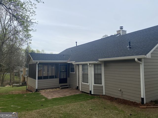 225 Farmbrook Parkway, Stockbridge, GA 30281