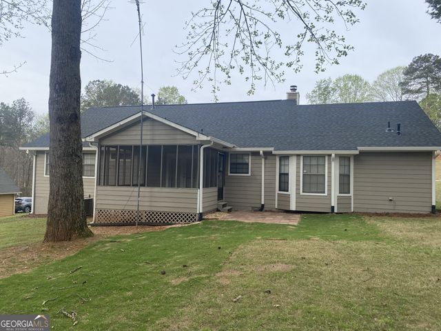 225 Farmbrook Parkway, Stockbridge, GA 30281