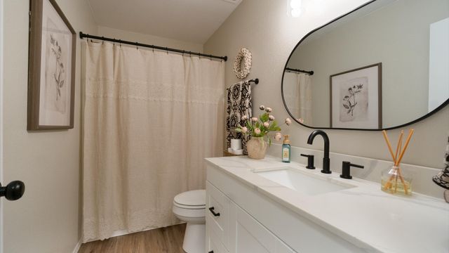 2009 Oak Lane, Miami, OK 74354