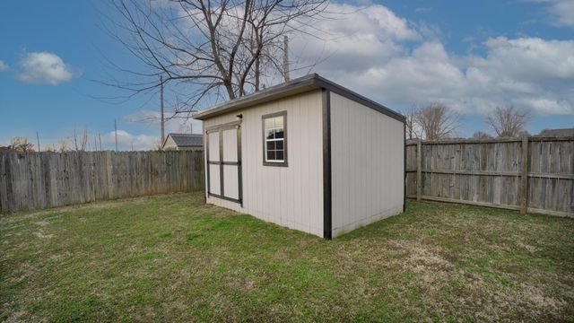 2009 Oak Lane, Miami, OK 74354