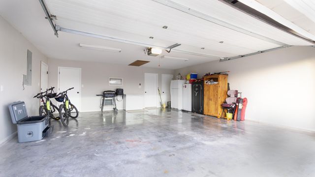 2009 Oak Lane, Miami, OK 74354