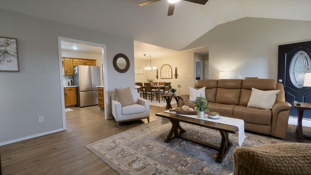 2009 Oak Lane, Miami, OK 74354