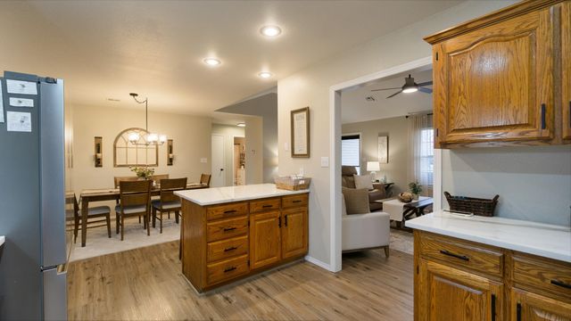 2009 Oak Lane, Miami, OK 74354