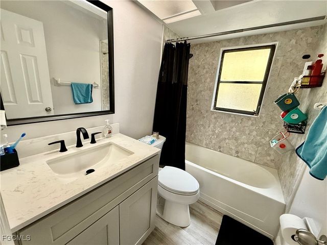 2133 Golfside Village DR, Lehigh Acres, FL 33936