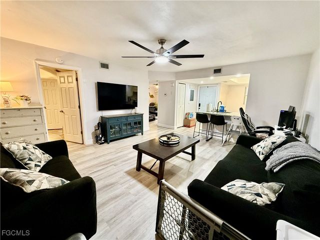 2133 Golfside Village DR, Lehigh Acres, FL 33936