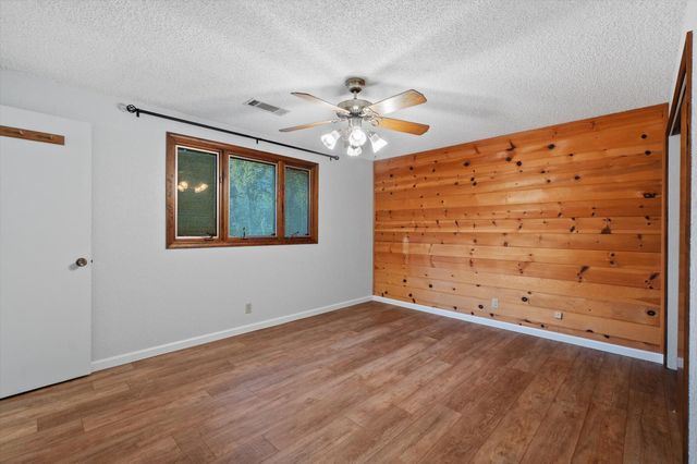 8003 Narrows Way, Redding, CA 96001