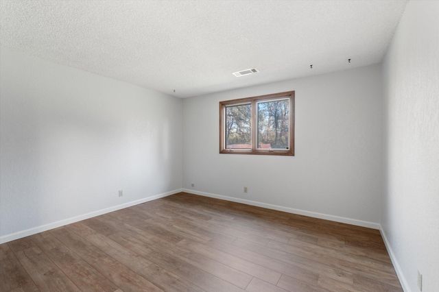 8003 Narrows Way, Redding, CA 96001