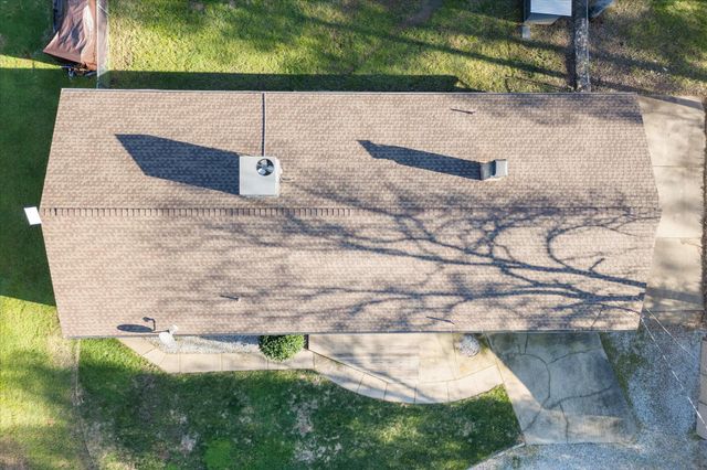 8003 Narrows Way, Redding, CA 96001