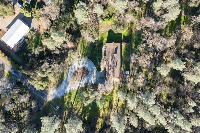 8003 Narrows Way, Redding, CA 96001