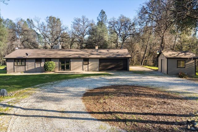 8003 Narrows Way, Redding, CA 96001