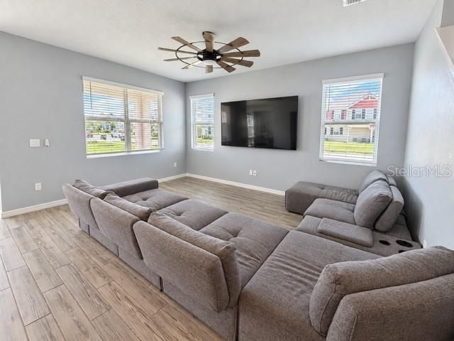 2436 BLOWING BREEZE AVENUE, Kissimmee, FL 34744