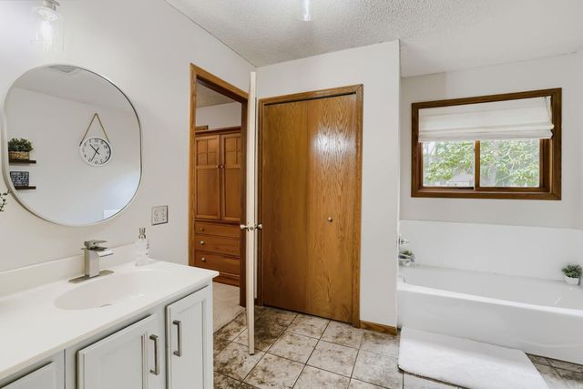 14696 Hummingbird Street NW, Andover, MN 55304