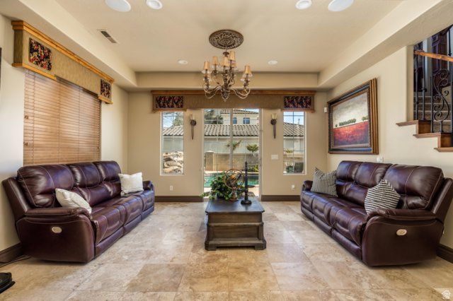 2263 MALAGA AVE, Santa Clara, UT 84765