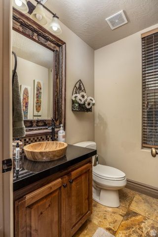 2263 MALAGA AVE, Santa Clara, UT 84765