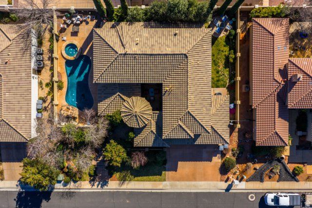 2263 MALAGA AVE, Santa Clara, UT 84765