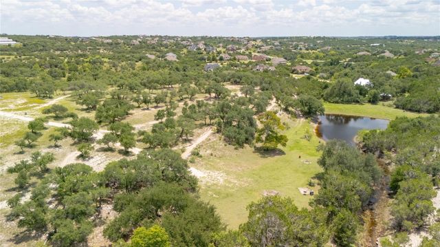 110 Longhorn LN, Dripping Springs, TX 78620