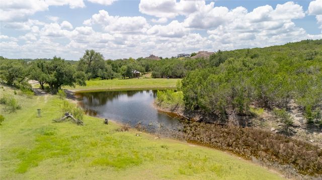110 Longhorn LN, Dripping Springs, TX 78620