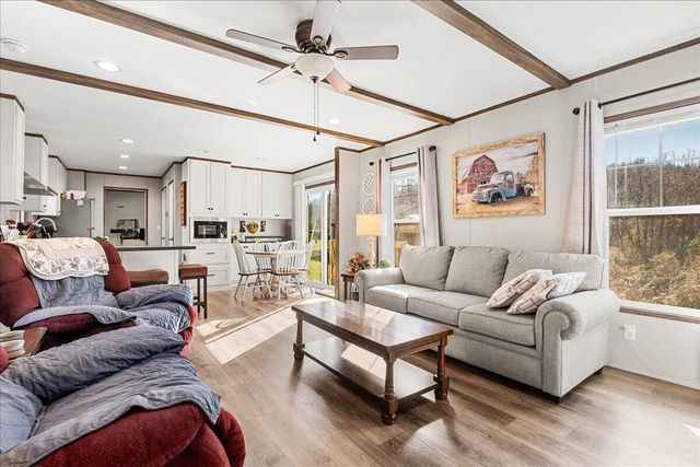 1423 Old Way Road, London, KY 40741