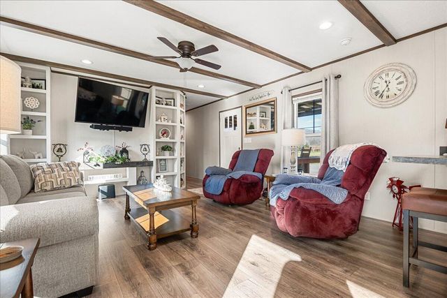 1423 Old Way Road, London, KY 40741