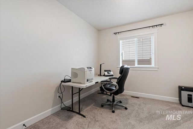 2865 E Murchison St, Meridian, ID 83642
