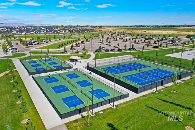 2865 E Murchison St, Meridian, ID 83642