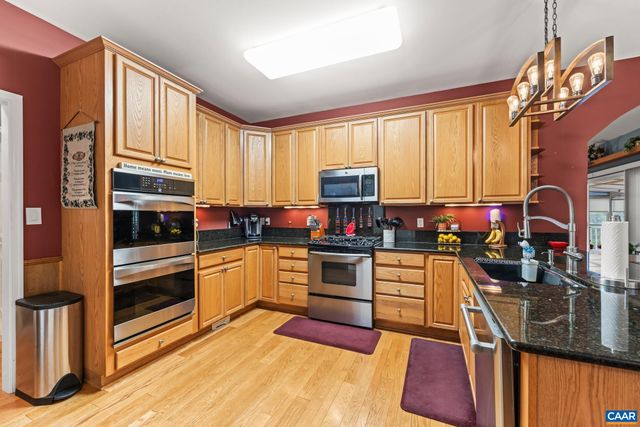 25 ACRE LN, Palmyra, VA 22963