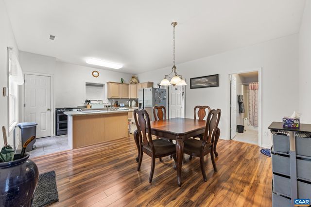 25 ACRE LN, Palmyra, VA 22963