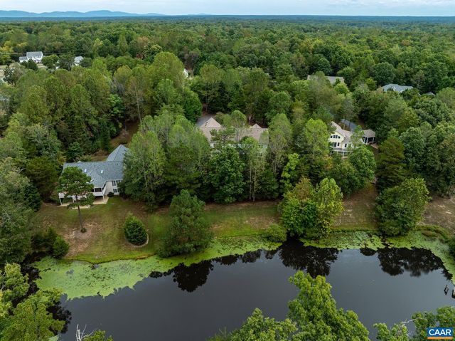 25 ACRE LN, Palmyra, VA 22963