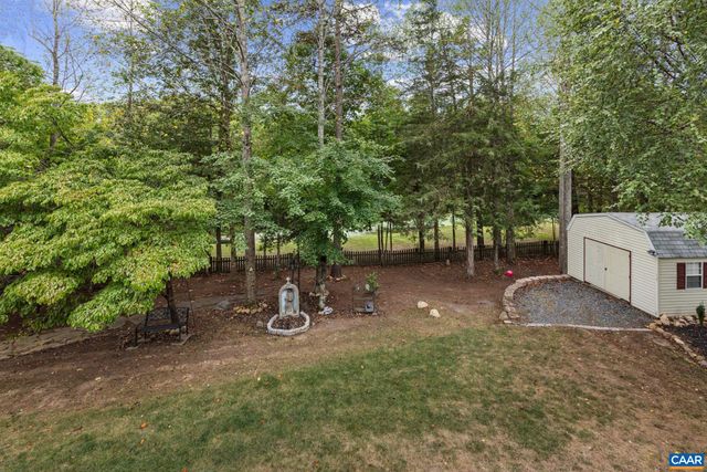 25 ACRE LN, Palmyra, VA 22963