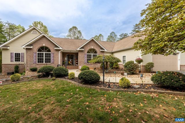 25 ACRE LN, Palmyra, VA 22963