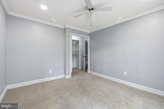 7961 HIDDEN BRIDGE DR, Springfield, VA 22153