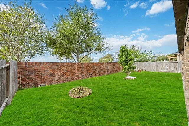 13412 Ravens Park Lane, Pearland, TX 77584