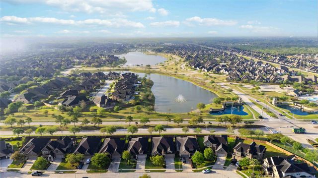 13412 Ravens Park Lane, Pearland, TX 77584